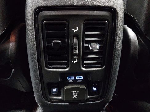 Used 2024 Dodge Durango GT image 16