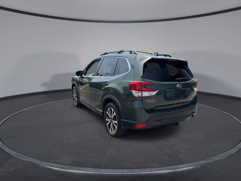 Used 2022 Subaru Forester Limited AWD/4WD image 6
