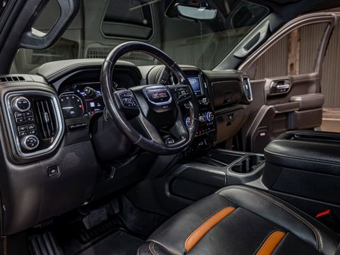 Used 2022 GMC Sierra 1500 AT4 w/ AT4 Premium Package image 12