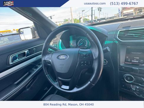 Used 2016 Ford Explorer XLT w/ Equipment Group 201A AWD/4WD image 31
