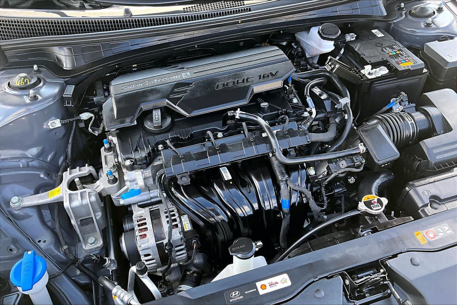 Certified 2025 Hyundai Elantra SEL FWD image 33