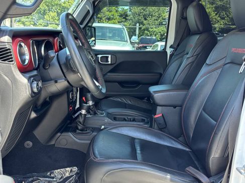 Used 2018 Jeep Wrangler Unlimited Rubicon AWD/4WD image 10