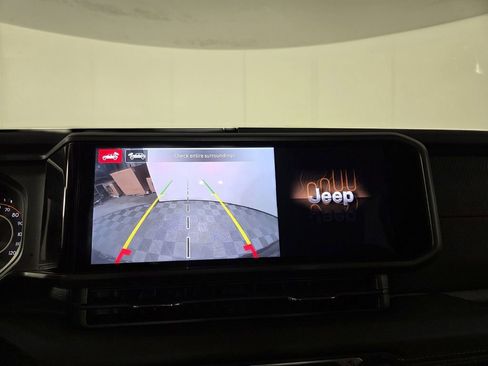 Certified 2025 Jeep Wrangler Unlimited Rubicon image 21