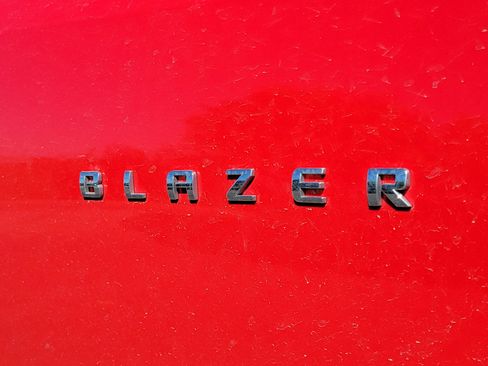 Used 2023 Chevrolet Blazer LT image 6