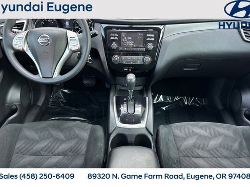 Used 2016 Nissan Rogue S AWD/4WD image 17