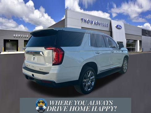 Used 2021 GMC Yukon SLT w/ SLT Premium Package AWD/4WD image 3