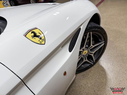 Used 2016 Ferrari California T image 58