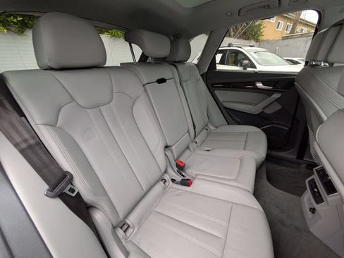 Used 2019 Audi Q5 2.0T Premium Plus AWD/4WD image 29