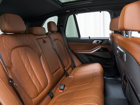 New 2026 BMW X5 xDrive40i w/ Executive Package image 24