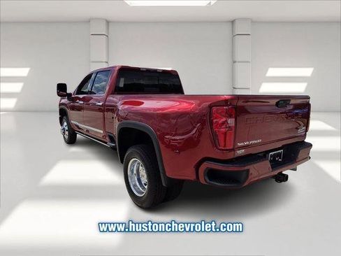 New 2026 Chevrolet Silverado 3500 High Country w/ High Country Premium Package AWD/4WD image 3