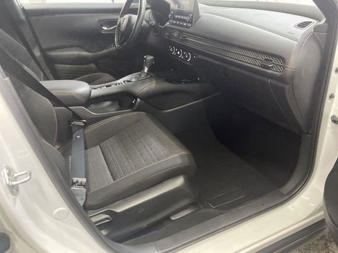 Used 2023 Honda HR-V Sport image 23