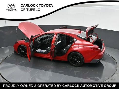 Used 2025 Toyota Camry SE w/ Convenience Package FWD image 60