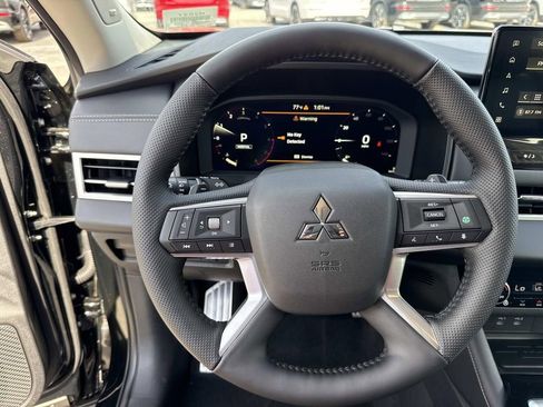 New 2026 Mitsubishi Outlander SEL image 41