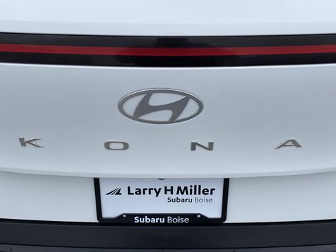 Used 2024 Hyundai Kona SEL image 26