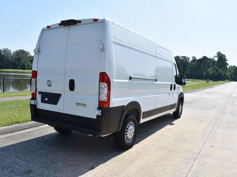 Used 2024 RAM ProMaster 2500 w/ Power Group FWD image 4