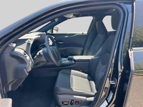 New 2026 Lexus UX 300h AWD image 11