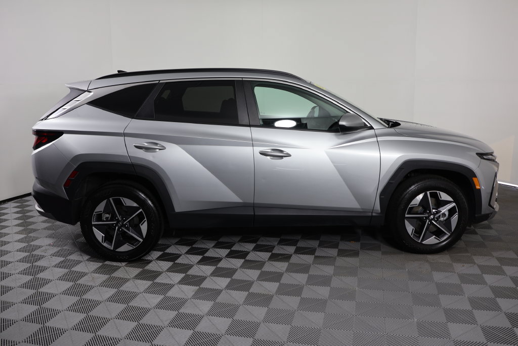 Used 2025 Hyundai Tucson SEL AWD/4WD image 9