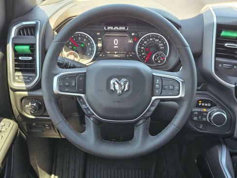 Used 2025 RAM 1500 Big Horn AWD/4WD image 6