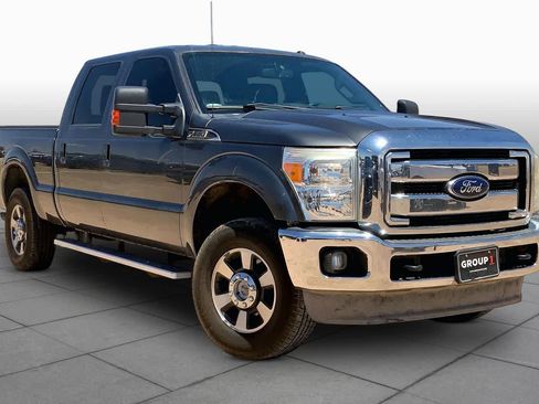 Used 2015 Ford F250 Lariat AWD/4WD image 3