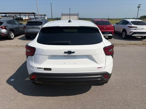 New 2026 Chevrolet Trax RS w/ Driver Confidence Package FWD image 5