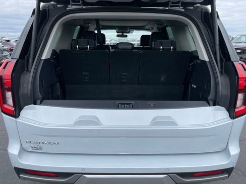 Used 2025 Ford Expedition Platinum AWD/4WD image 37