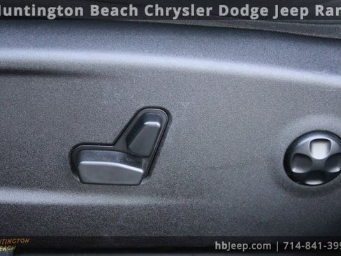 Used 2021 Dodge Charger SRT Hellcat image 35