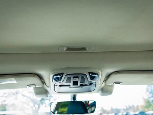 Used 2022 Subaru Outback Limited image 30