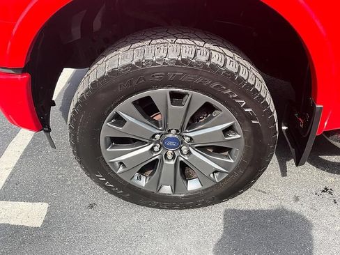 Used 2017 Ford F150 XLT w/ Equipment Group 302A Luxury AWD/4WD image 11