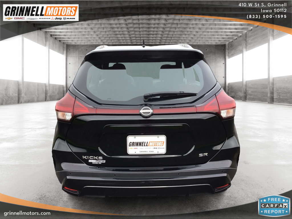 Used 2024 Nissan Kicks SR FWD image 6