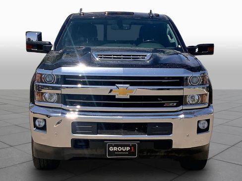 Used 2019 Chevrolet Silverado 3500 LTZ w/ Duramax Plus Package AWD/4WD image 4