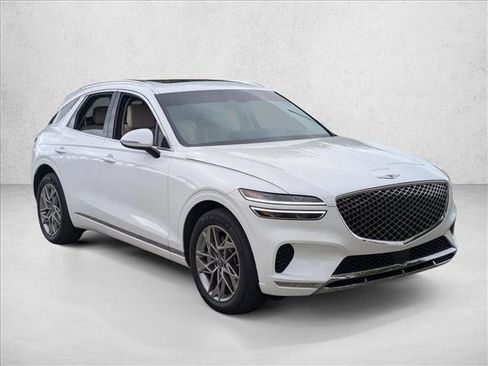 Used 2025 Genesis GV70 2.5T w/ Select Package image 3