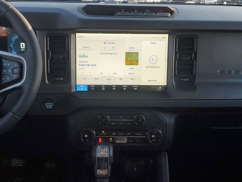 New 2025 Ford Bronco Big Bend w/ Black Diamond Package image 27