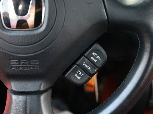 Used 2005 Honda S2000 image 22