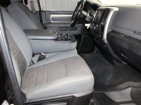 Used 2016 RAM 1500 Big Horn RWD image 25