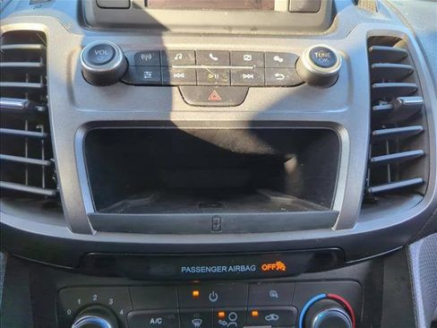 Used 2019 Ford Transit Connect XL image 9