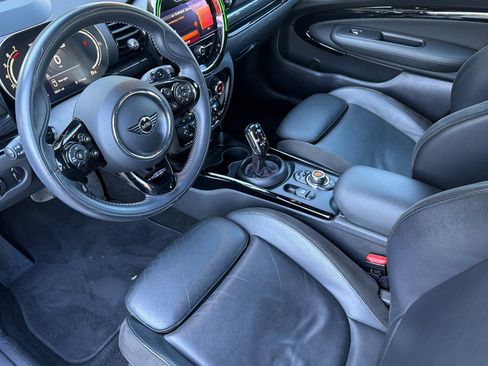 Used 2021 MINI Cooper Clubman S w/ Driver Assistance Package image 11