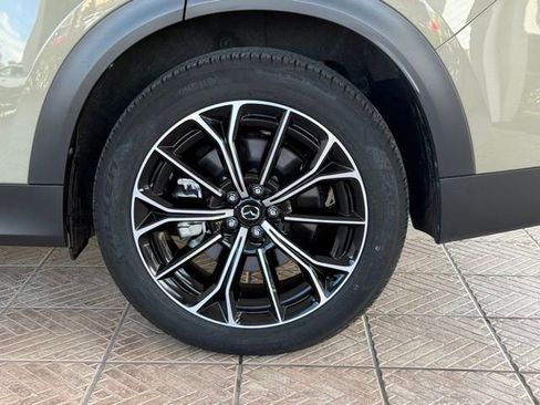 Certified 2025 MAZDA CX-70 Plug-In Hybrid w/ Premium Plus image 31