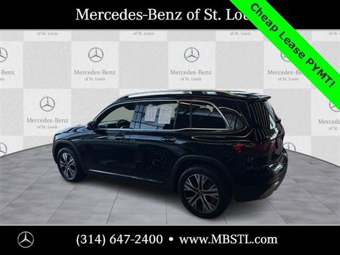 Certified 2025 Mercedes-Benz GLB 250 4MATIC image 2