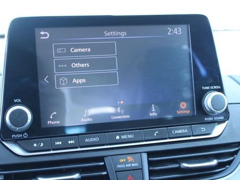 Used 2024 Nissan Altima 2.5 SR FWD image 26