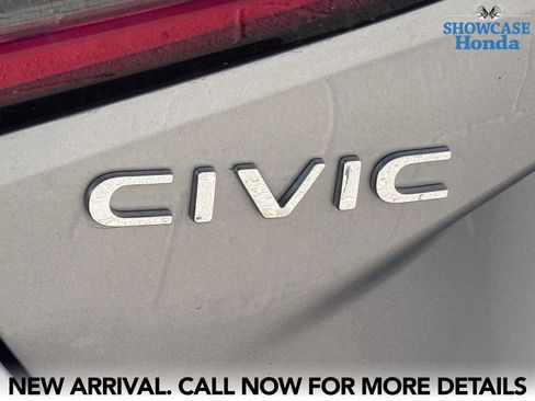 Used 2024 Honda Civic EX-L image 9
