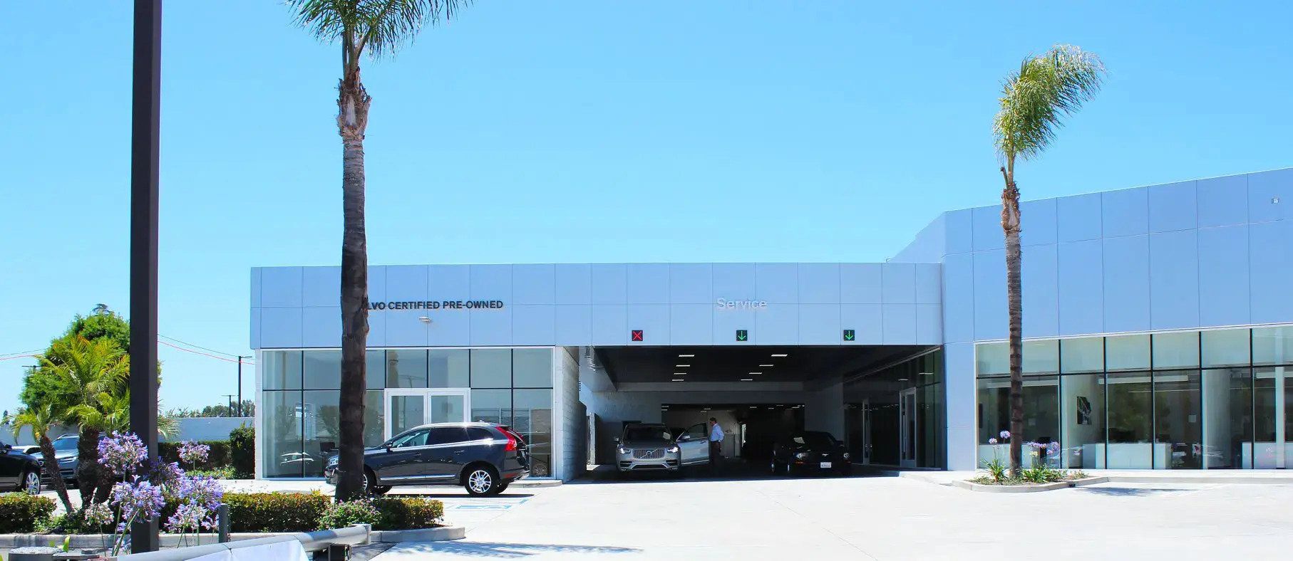 Certified 2023 Volvo XC60 B5 Core w/ Climate Package FWD image 34