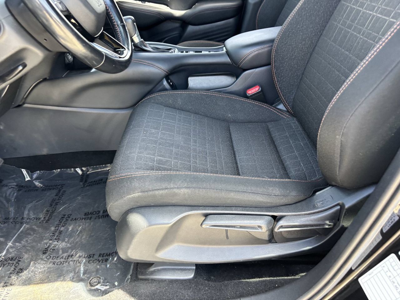 Certified 2025 Honda HR-V Sport image 18
