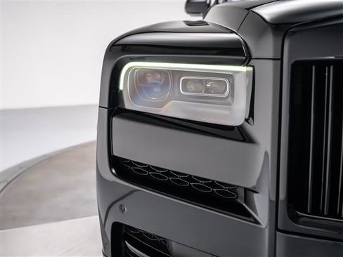 Used 2021 Rolls-Royce Cullinan AWD/4WD image 11