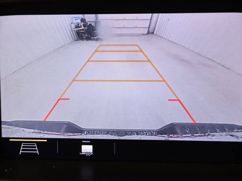 Used 2021 GMC Canyon Denali image 30