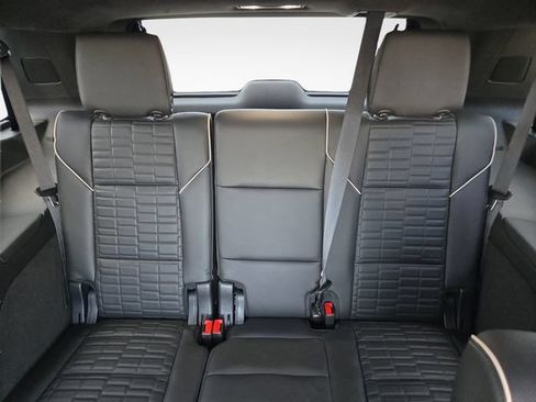 Used 2023 Cadillac Escalade Sport Platinum RWD image 15