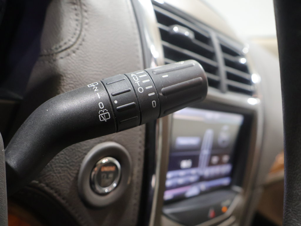 Used 2015 Lincoln MKX AWD w/ Equipment Group 101A image 37