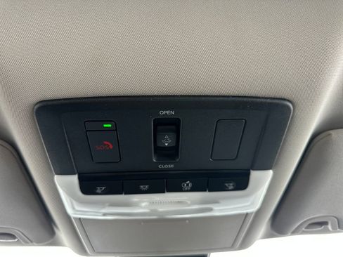 New 2025 Nissan Altima 2.5 SL image 28