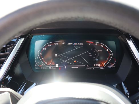 Certified 2022 BMW Z4 M40i w/ Premium Package image 18