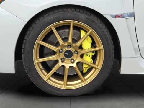 Used 2018 Subaru WRX STI image 11