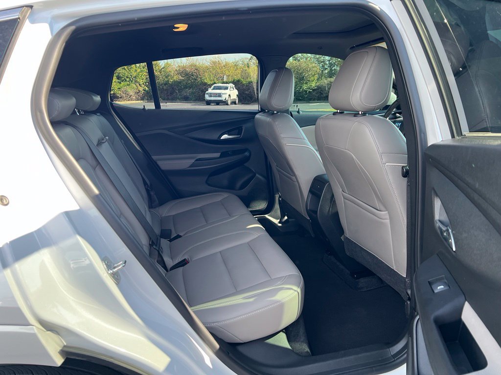 Used 2024 Buick Envista Avenir FWD image 11